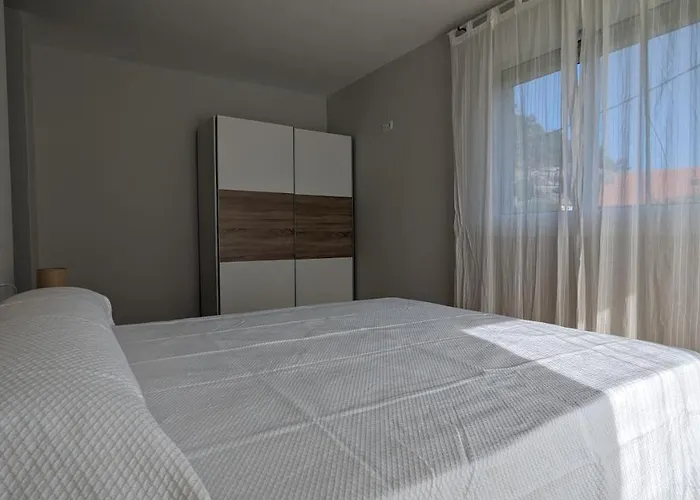 Playa De Limens Cangas do Morrazo